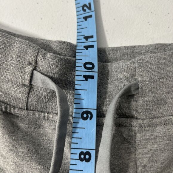 Lululemon Short Mens Small Gray City Sweat Comfortable 9.5 - Picture 6 of 7